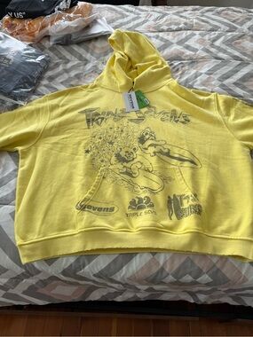 Triple 7 For All Mankind Yellow Graphic Zip-Up Hoodie size XL